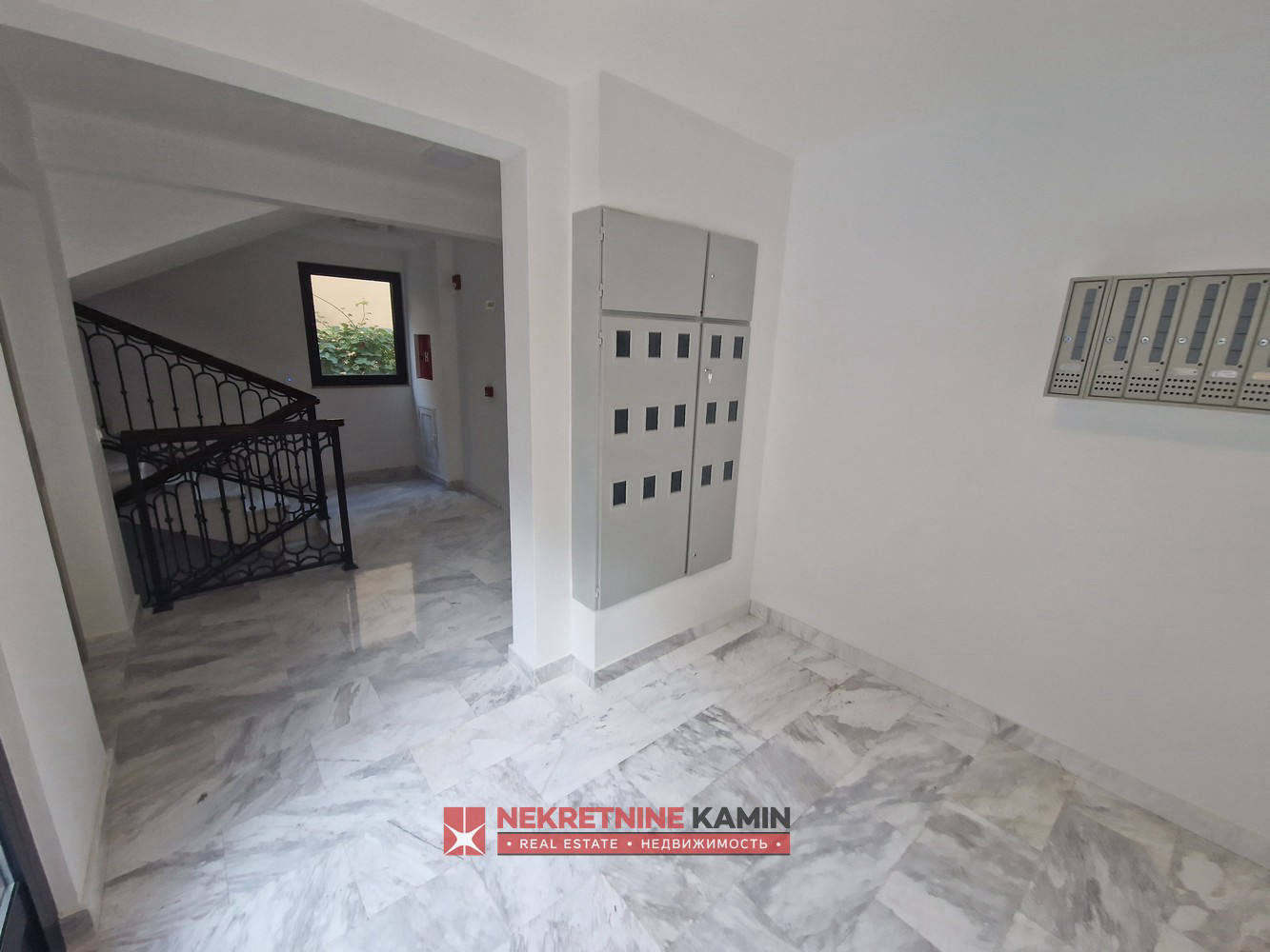 Квартира, 1109 м², 363 000$ — FAKTOR